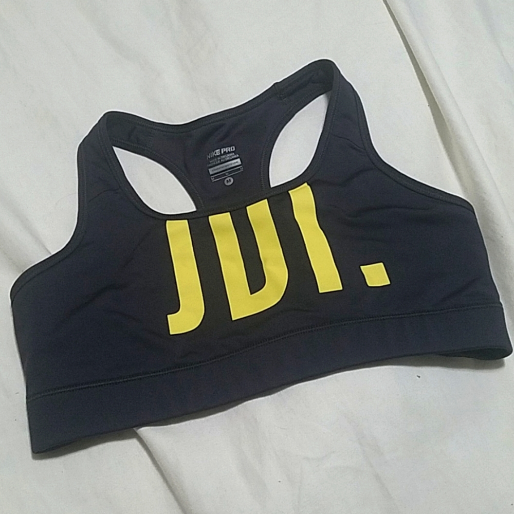 Nike Pro Racerback Sports bra sz M gray